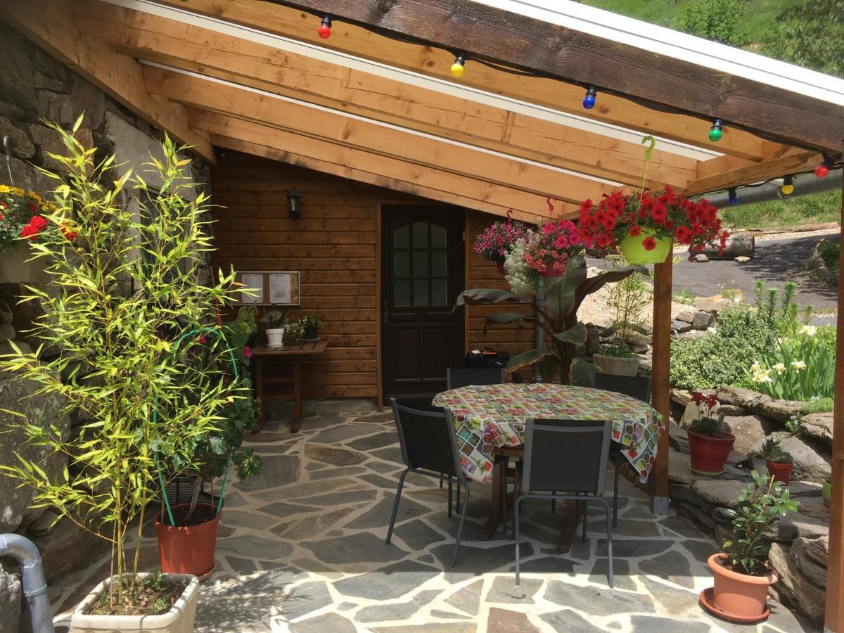 Chambres D'Hotes Le Lepadou-Bas Saint Chely d'Aubrac Bagian luar foto