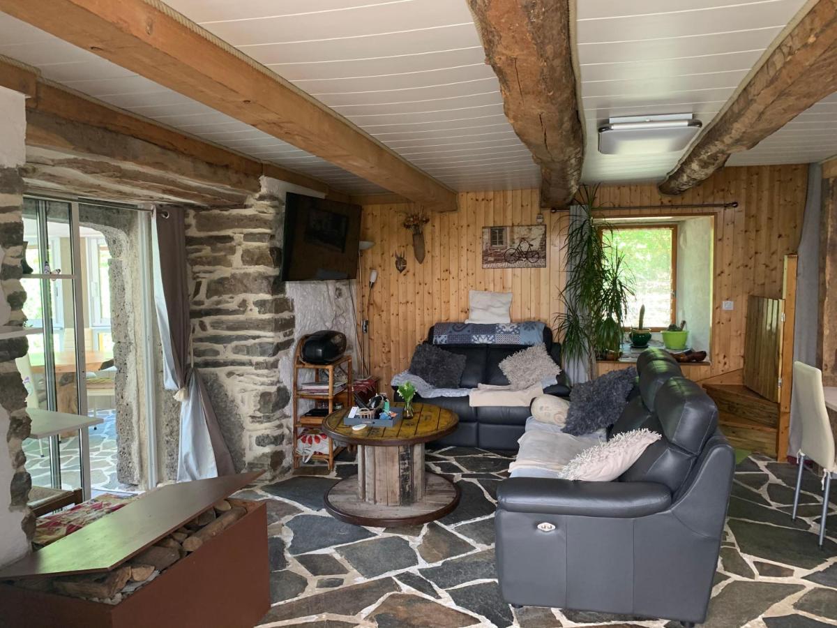 Chambres D'Hotes Le Lepadou-Bas Saint Chely d'Aubrac Bagian luar foto