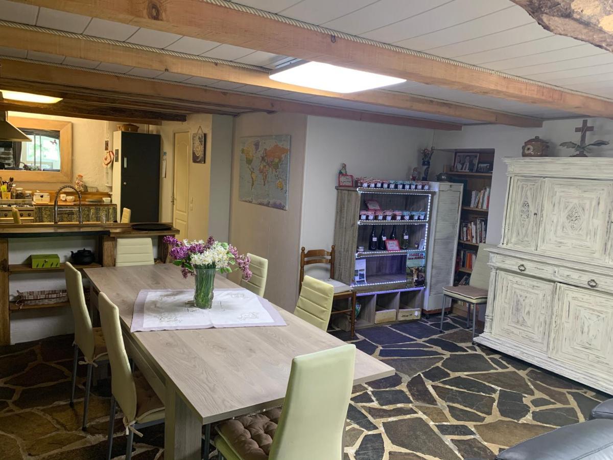 Chambres D'Hotes Le Lepadou-Bas Saint Chely d'Aubrac Bagian luar foto