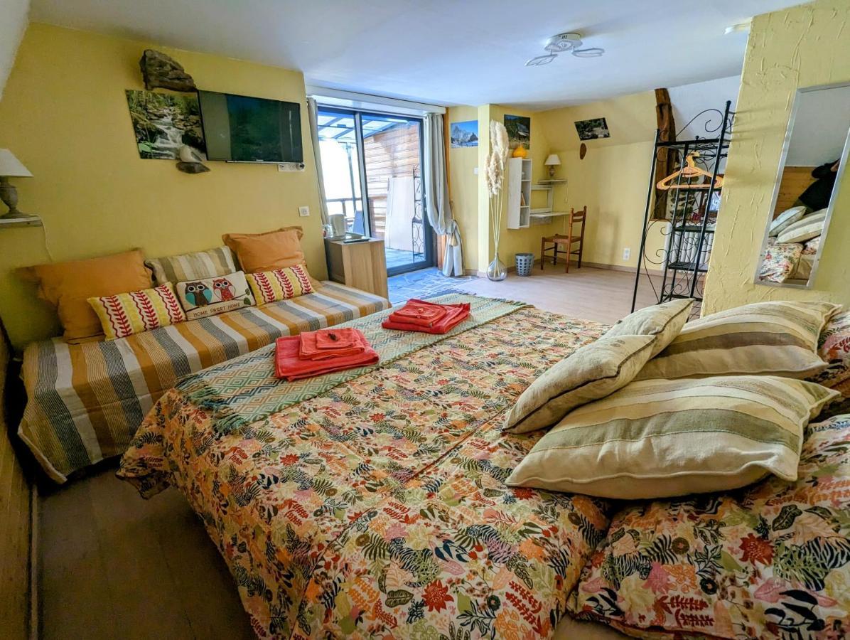Chambres D'Hotes Le Lepadou-Bas Saint Chely d'Aubrac Bagian luar foto