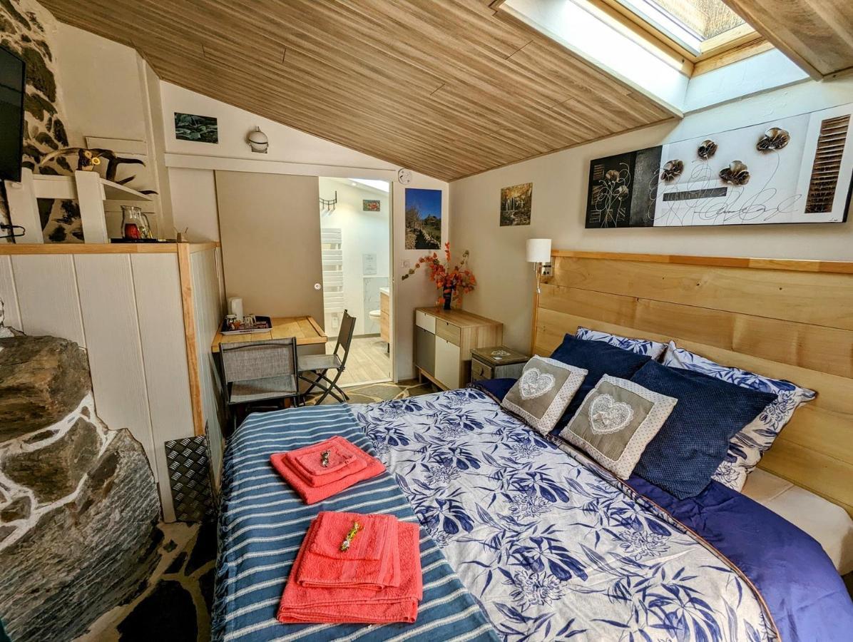 Chambres D'Hotes Le Lepadou-Bas Saint Chely d'Aubrac Bagian luar foto