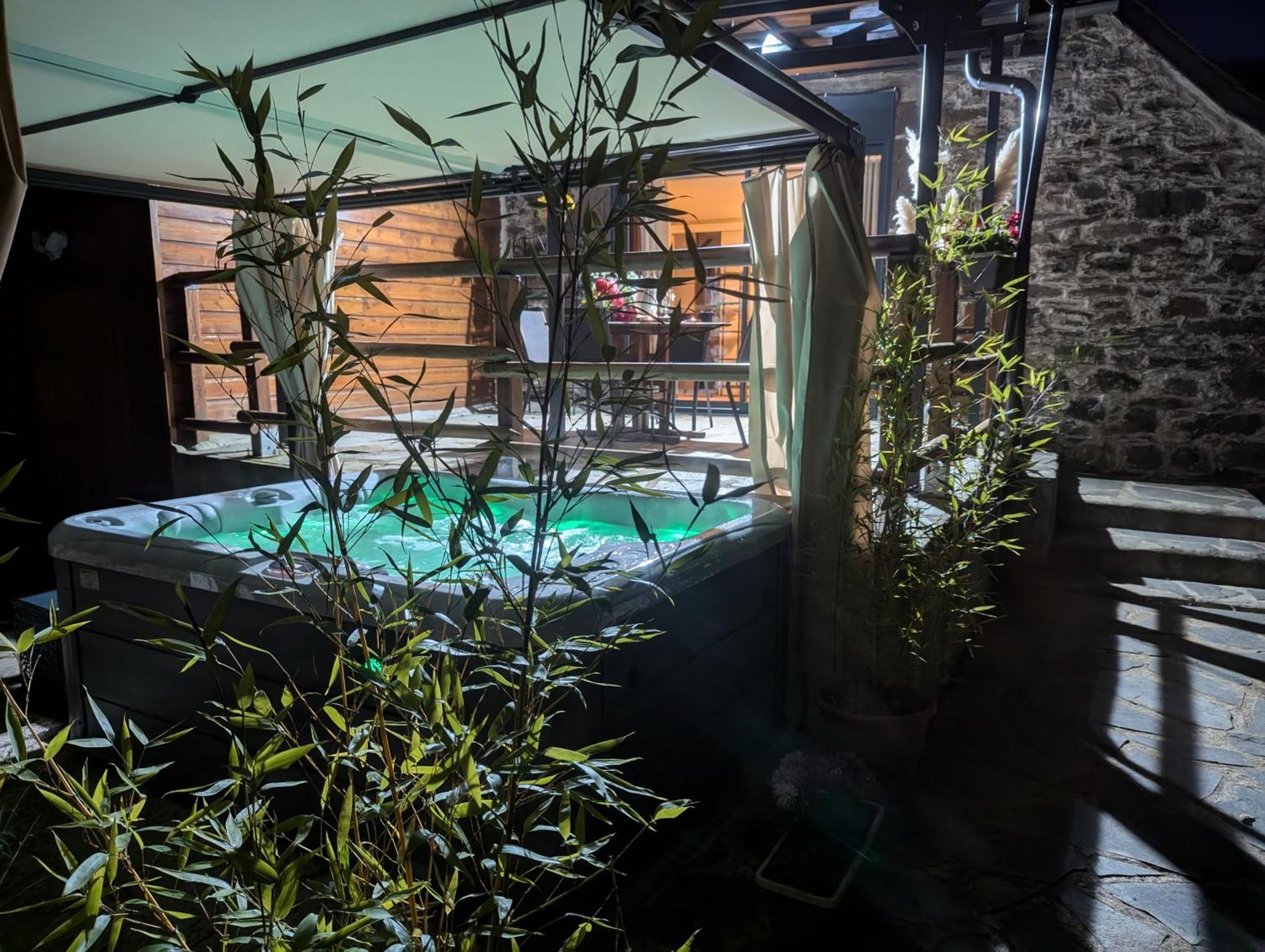 Chambres D'Hotes Le Lepadou-Bas Saint Chely d'Aubrac Bagian luar foto